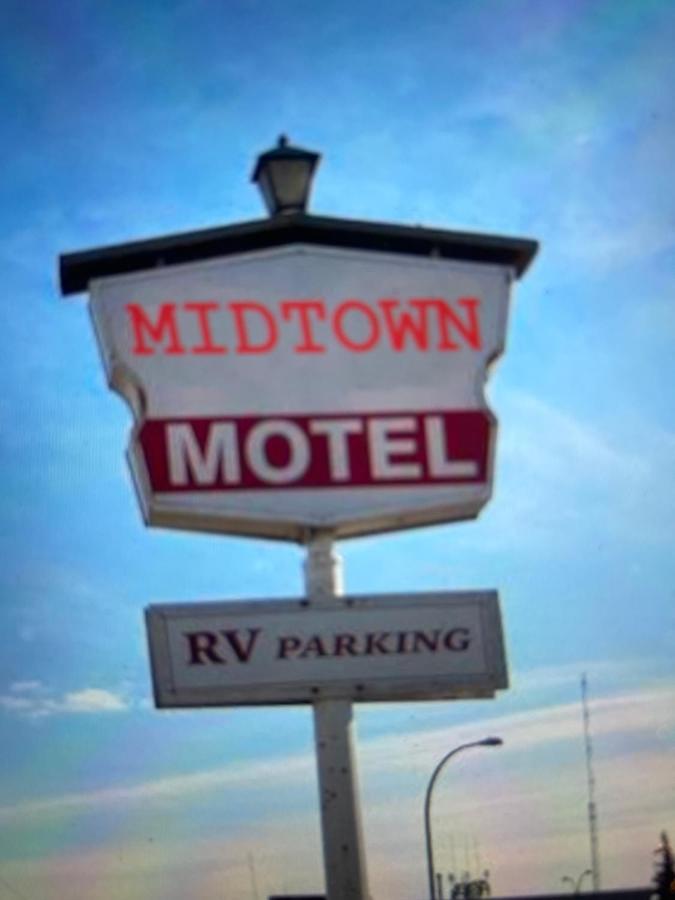 Midtown Motel On Alaska Ave Dawson Creek Eksteriør bilde